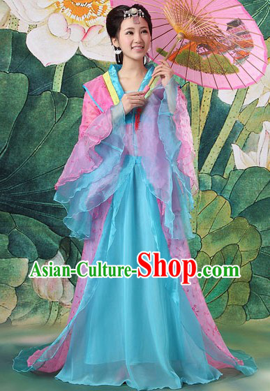 Ancient Chinese Spring Clothing and Umbrella for Women