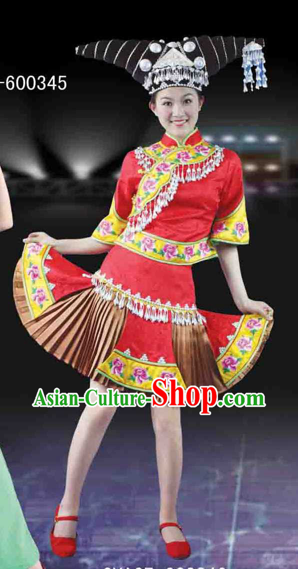 Guang Xi Zhuang Tribe Minority Ethnic Clothing and Headdress for Women