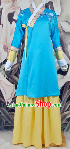 Traditional Chinese Ming Dynasty Female Clothing Suit