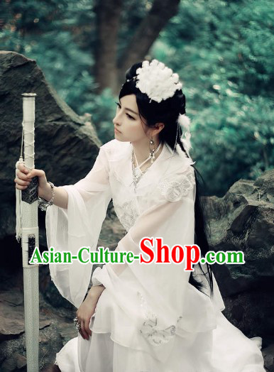 Pure White Ancient Chinese Fairy Cosplay Costumes and Headwear Complete Set