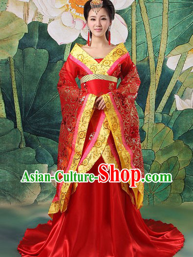 Chinese Red Wedding Outfit and Headdress for Brides