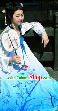 Traditional Ancient Chinese Tang Dynsty Ru Qun Clothing for Women