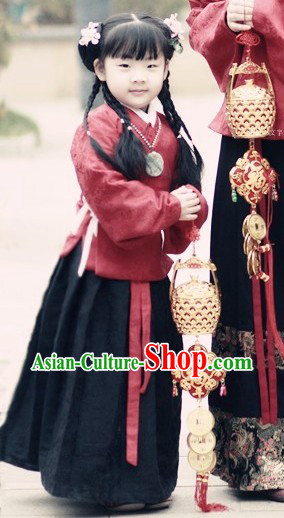 Ancient Chinese Ming Dynasty Robe and Skirt Clothing for Kids