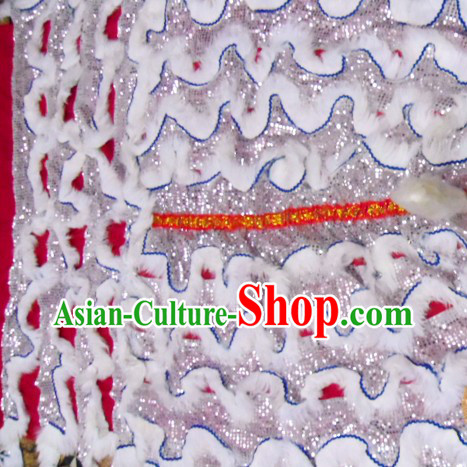 Traditional White Long Wool Lion Dance Body Costumes Set with Red Undercover