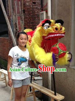 Display or Hanging Use Handmade Lion Dance Costumes Playing Ball Arts and Crafts