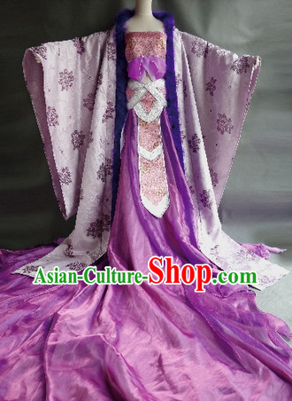 Traditional Princess Clothes for Ladies with Long Trail
