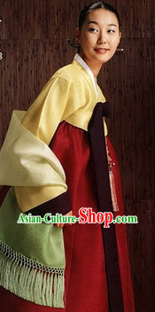 Traditional Hanbok Dresses for Women