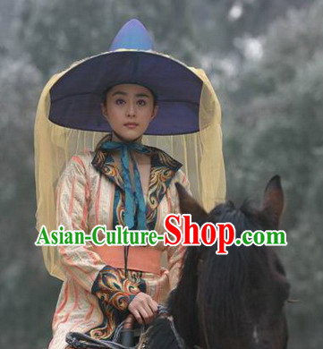 Tang Dynasty Royal Lady Costumes and Headwear Complete Set