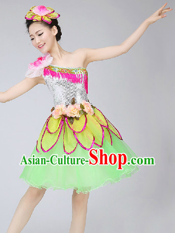 Traditional Chinese Folk Dancing Costumes and Headwear Complete Set for Women