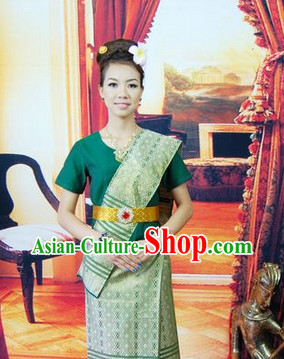 Southeast Asia Traditional Suit for Women