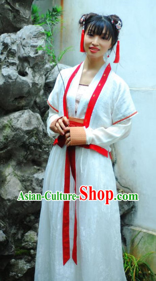 Han Dynasty Female Traditional Clothing