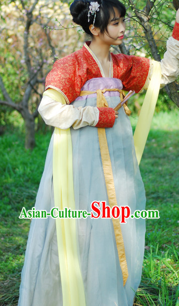 Han Dynasty Clothing for Girls