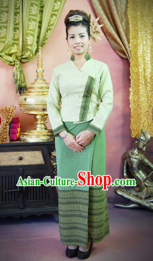 Traditional Thailand Clothing for Girls