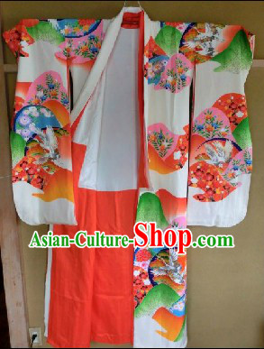 Traditional Japanese Warring States Period Kimono Set for Women