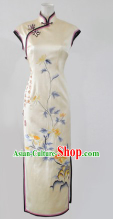 Traditional Chinese Minguo Time Silk Embroidered Long Cheongsam