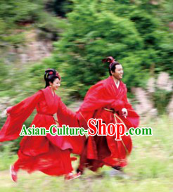 Traditional Chinese Red Wedding Dresses for Men and Women