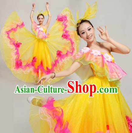 Chinese Festival Parade Dance Costumes and Headwear Complete Set for Women