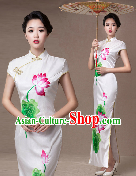 Lotus Embroidery Long Cheongsam and Umbrella