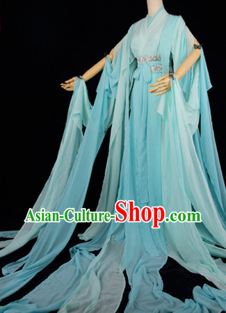 Traditional Chinese Sky Blue Hanfu Dresses with Long Tail