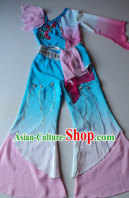 Beautiful Fan Dancing Suit for Women