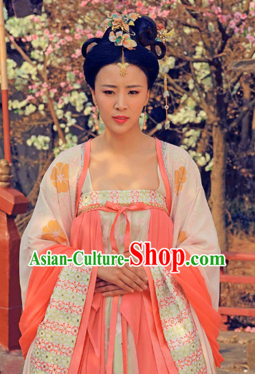 Chinese Tang Dynasty Royal Maid Costumes and Headdress