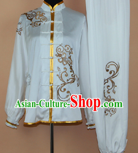 Traditional White Silk Embroidery Martial Arts Competition Uniform for Men