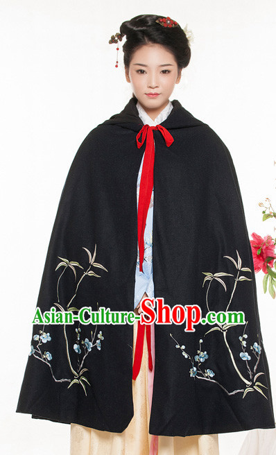 Traditional Chinese Women's Mantle Clothing