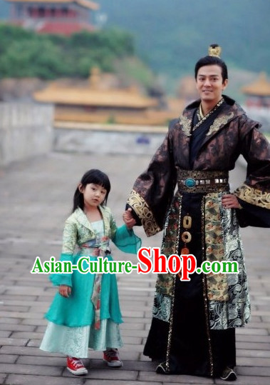 Chinese Classical Male Emperor Clothing and Hat Complete Set