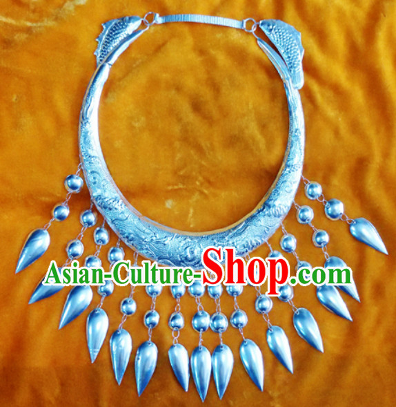 Traditional China Silver Miao Necklace