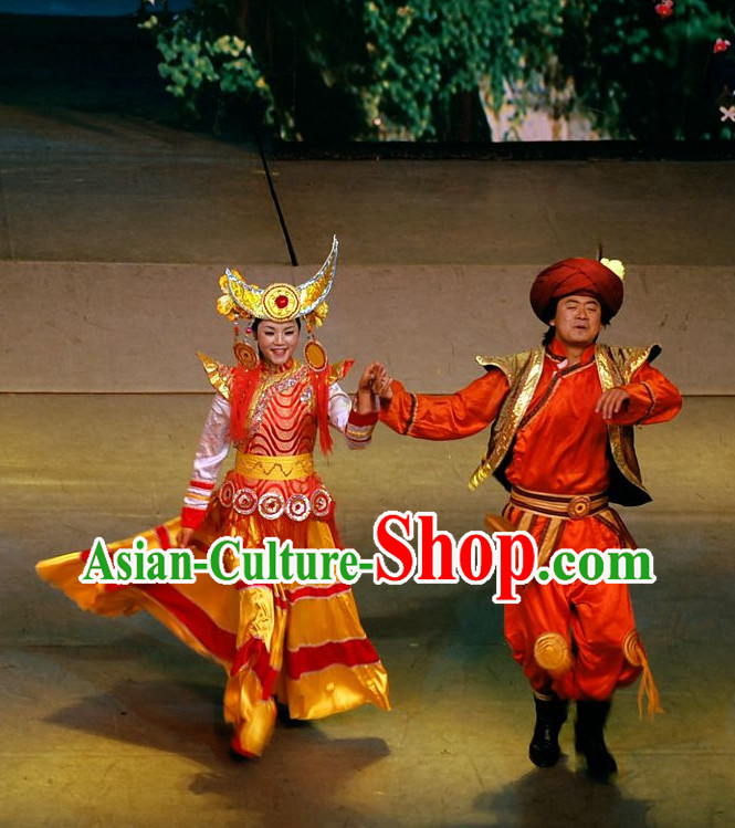 Chinese Yunan Xishuang Banna Dai Ethnic Men and Women's Clothing