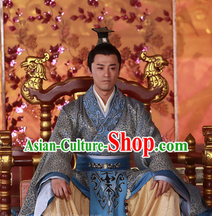 China Ancient Emperor Robe and Coronet for Men