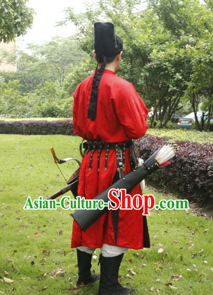 Tang Dynasty Red Long Robe and Hat for Men