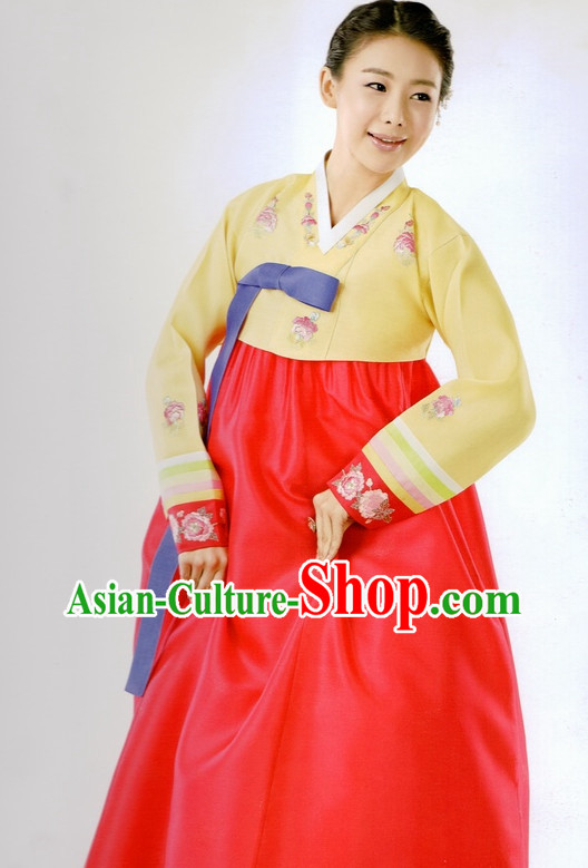 Korean Traditional Clothes for Ladies