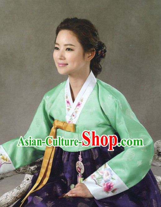 Korean Traditional Ceremonial Clothing for Ladies