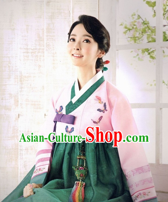 Korean Traditional Clothes for Women