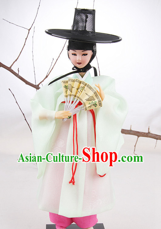 Korean Traditional Hanbok Scholar Statue