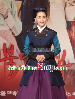 Korean National Costumes Traditional Costumes Korean Style Fashion