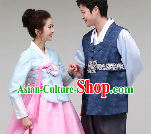 Korean Couple National Costumes Traditional Costumes Korean Fashion Style