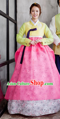 Korean Girls National Costumes Traditional Costumes Hanbok Korea