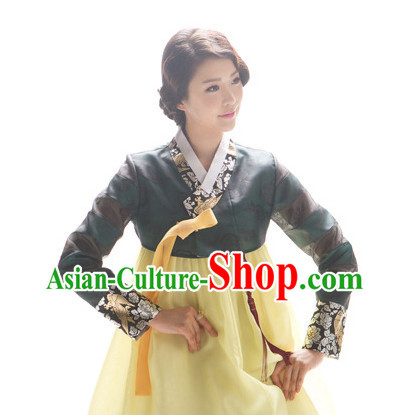 Korean Female National Costumes Traditional Costumes Hanbok Dress