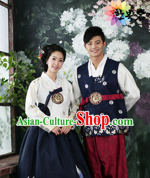 Traditional Korean Fashion Style Couple Clothing Complete Sets for Men and Women