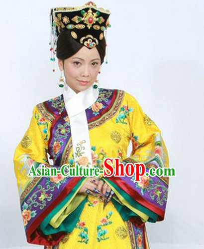 Chinese Queen Embroidery Robe and Hair Ornaments Complete Set