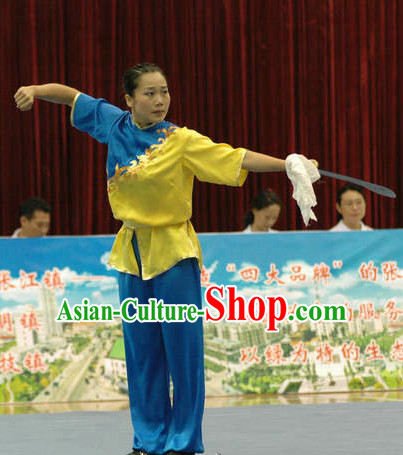 Top Kung Fu Costume Martial Arts Broadswords Combat Costumes Kickboxing Equipment Krav Maga Macho Apparel Karate Clothes Complete Set for Women
