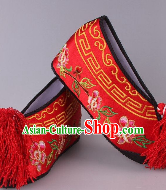 Chinese Beijing Opera Hua Dan Hua Tan Embroidered Flower Shoes for Women