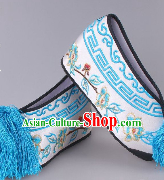 Chinese Beijing Opera Hua Dan Hua Tan Embroidered Flower Shoes for Women