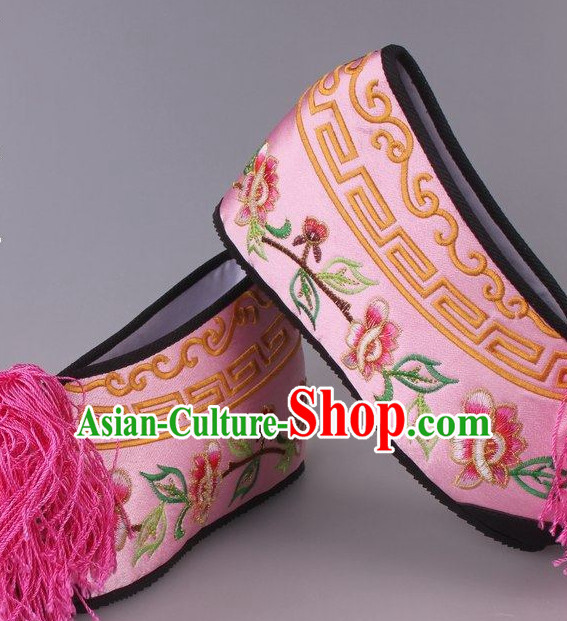 Chinese Beijing Opera Hua Dan Hua Tan Embroidered Flower Shoes for Women