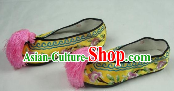 Chinese Beijing Opera Embroidered Shoes for Girls