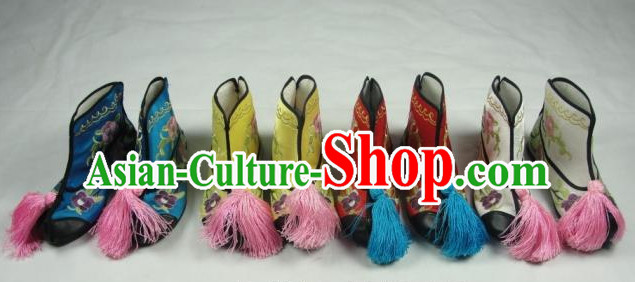 Chinese Beijing Opera Embroidered Boots for Women