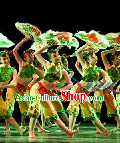 Stage Performance Chinese Folk Kids Dance Costumes and Headwear Complete Set