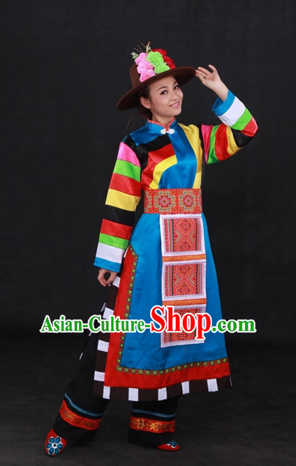 Traditional Chinese Ethnic Minority Tu People Clothing and Hat Complete Set for Women